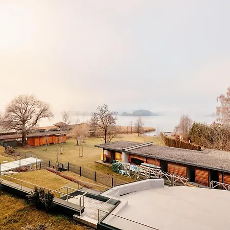 Lakeview Lägenhet Villach